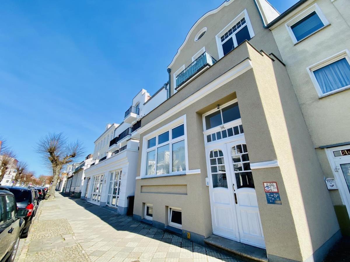 Kapitaen Karsten Rostock Exterior foto